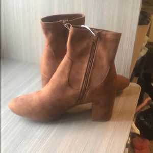 Brand new old navy ankle/sock booties